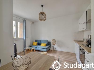 For rent Marseille-4eme-arrondissement 1 room 9 m2 Bouches du Rhone (13004) photo 0