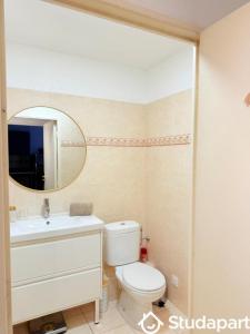 For rent Juan-les-pins 2 rooms 38 m2 Alpes Maritimes (06160) photo 3