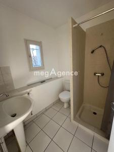 For sale Poitiers 1 room 36 m2 Vienne (86000) photo 4