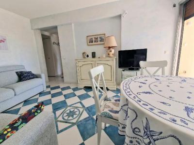 For sale 2 rooms 44 m2 Alpes Maritimes (06150) photo 4