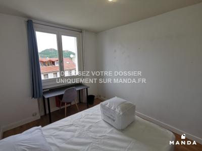 Louer Appartement Saint-etienne 295 euros