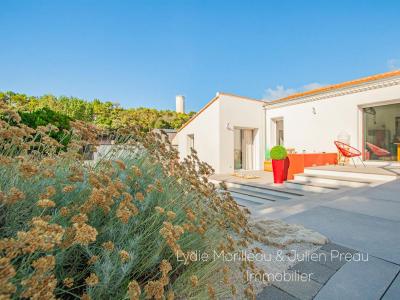 For sale Saint-jean-de-monts 7 rooms 174 m2 Vendee (85160) photo 2