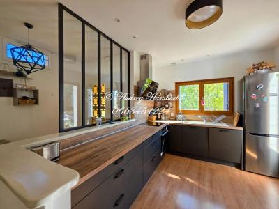 For sale Manosque 4 rooms 111 m2 Alpes de haute provence (04100) photo 2