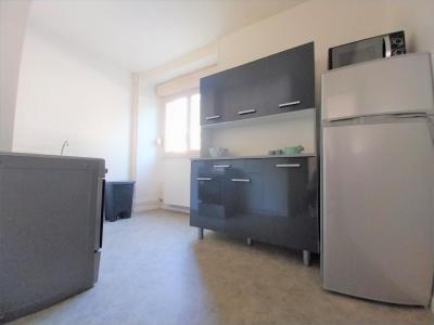 Louer Appartement 29 m2 Wassy