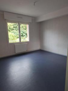 For rent Calmont 2 rooms 40 m2 Aveyron (12450) photo 2