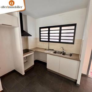 Louer Appartement Sainte-marie 668 euros