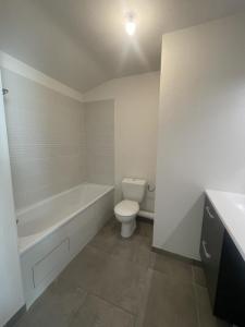 For rent Bruguieres 3 rooms 70 m2 Haute garonne (31150) photo 4