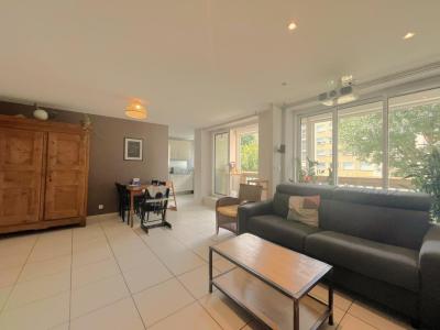For sale Villeurbanne 3 rooms 62 m2 Rhone (69100) photo 1