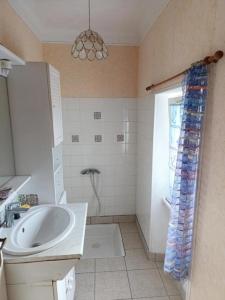 For sale Guipavas 4 rooms 68 m2 Finistere (29490) photo 4