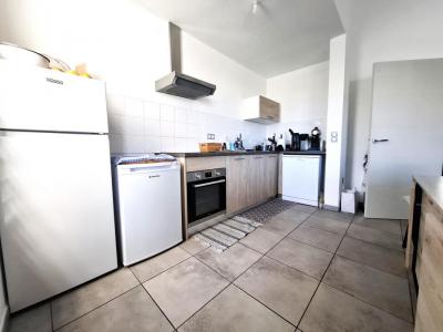 Louer Appartement 54 m2 Saint-pierre