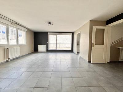 For sale Lille 4 rooms 95 m2 Nord (59800) photo 3