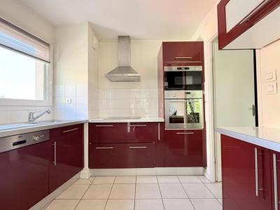 For sale Montauban 3 rooms 79 m2 Tarn et garonne (82000) photo 3