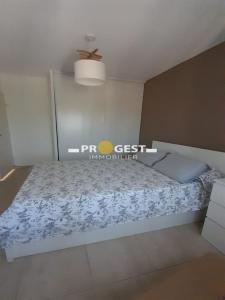For rent Greasque 2 rooms 45 m2 Bouches du Rhone (13850) photo 4