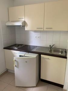 For rent Montauban 2 rooms 42 m2 Tarn et garonne (82000) photo 4