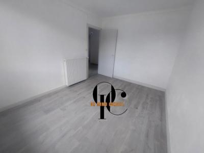 For sale Commentry 242 m2 Allier (03600) photo 2