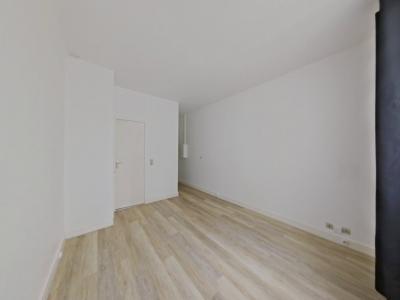For sale Paris-11eme-arrondissement 1 room 16 m2 Paris (75011) photo 2