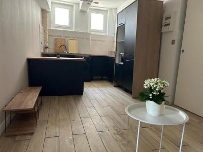 For sale Saint-laurent-du-var 2 rooms 43 m2 Alpes Maritimes (06700) photo 1