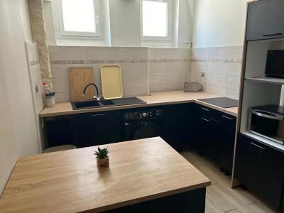 For sale Saint-laurent-du-var 2 rooms 43 m2 Alpes Maritimes (06700) photo 2