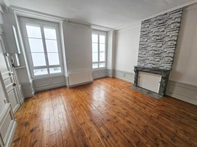 Louer Appartement 44 m2 Clermont-ferrand