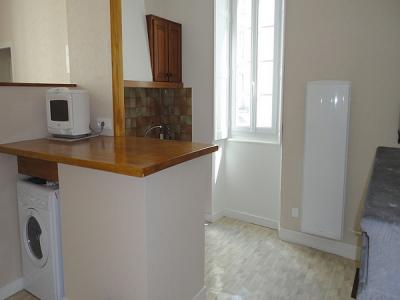 For rent Clermont-ferrand 1 room 30 m2 Puy de dome (63000) photo 1