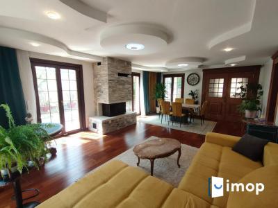 For sale Bruyeres-sur-oise 8 rooms 214 m2 Val d'Oise (95820) photo 3