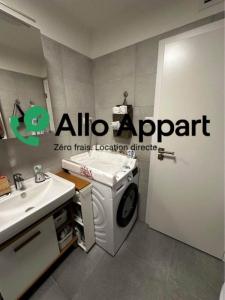 For rent Lyon-2eme-arrondissement 3 rooms 52 m2 Rhone (69002) photo 4