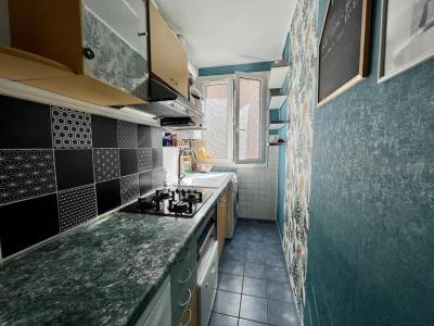 For rent Paris-20eme-arrondissement 2 rooms 35 m2 Paris (75020) photo 1
