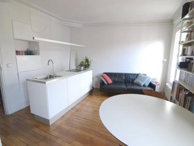 For rent Paris-4eme-arrondissement 2 rooms 45 m2 Paris (75004) photo 2