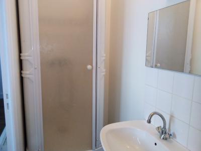 For rent Nantes 1 room 21 m2 Loire atlantique (44000) photo 3