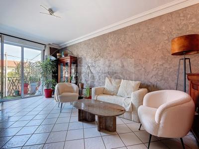 For sale Villeurbanne 4 rooms 94 m2 Rhone (69100) photo 0