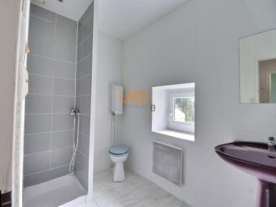 For sale Jonzac 5 rooms 78 m2 Charente maritime (17500) photo 3