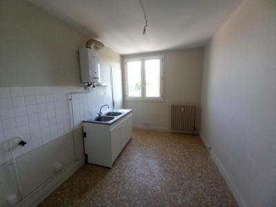 For rent Digoin 3 rooms 59 m2 Saone et loire (71160) photo 3