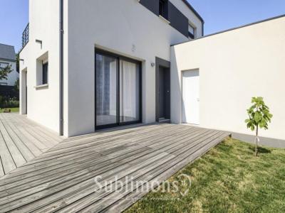 For sale Surzur 6 rooms 126 m2 Morbihan (56450) photo 1