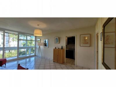 For sale Merignac 4 rooms 70 m2 Gironde (33700) photo 2