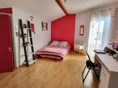 For sale TRES CALME 7 rooms 190 m2 Ain (01000) photo 3