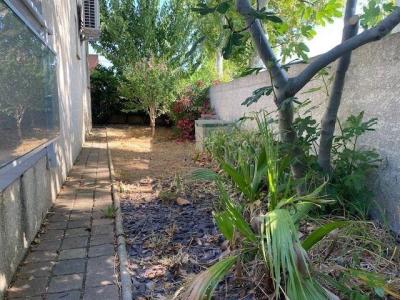 For sale SESQUIERS 4 rooms 91 m2 Herault (34140) photo 2