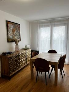 For sale MTRO ROBESPIERRE 4 rooms 76 m2 Seine saint denis (93100) photo 0