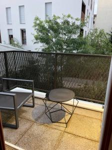 For sale MTRO ROBESPIERRE 4 rooms 76 m2 Seine saint denis (93100) photo 1