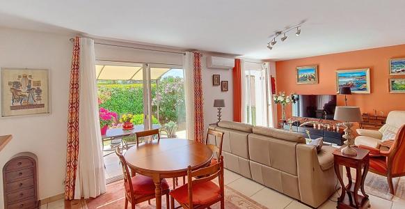 For sale Poulx 4 rooms 94 m2 Gard (30320) photo 4