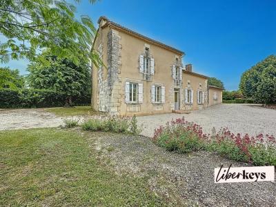 For sale Bonnes 8 rooms 195 m2 Charente (16390) photo 2