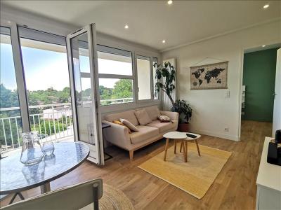 For rent Hay-les-roses 2 rooms 37 m2 Val de Marne (94240) photo 1