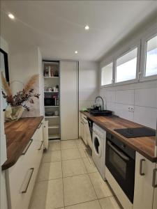 For rent Hay-les-roses 2 rooms 37 m2 Val de Marne (94240) photo 4