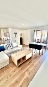 For rent Colombes 3 rooms 70 m2 Hauts de Seine (92700) photo 1