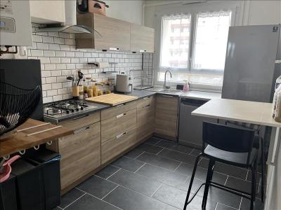 For rent Lorient 3 rooms 55 m2 Morbihan (56100) photo 3
