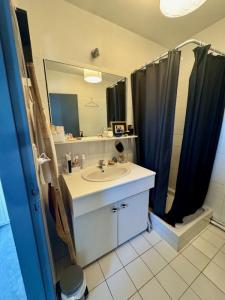 For sale Tarascon 2 rooms 33 m2 Bouches du Rhone (13150) photo 2