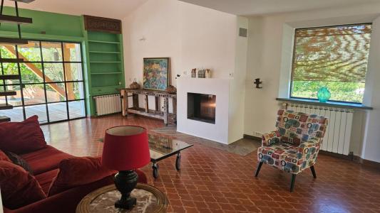 For sale Frejus 6 rooms 196 m2 Var (83600) photo 4