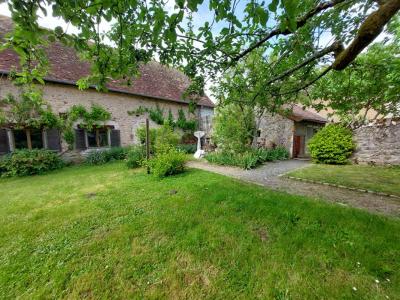 For sale Perrecy-les-forges 8 rooms 253 m2 Saone et loire (71420) photo 1