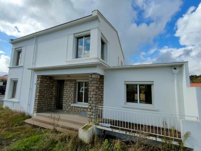 For sale Verrie 10 rooms 208 m2 Vendee (85130) photo 1