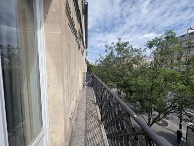 Louer Appartement 112 m2 Paris-13eme-arrondissement