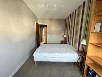 For rent Paris-14eme-arrondissement 3 rooms 70 m2 Paris (75014) photo 1